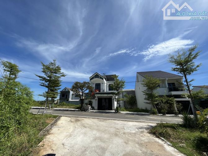 Chuyển Nhượng Đất Cạnh KQH Trưng Nữ Vương - Thủy Dương Gần Đại Học Luật