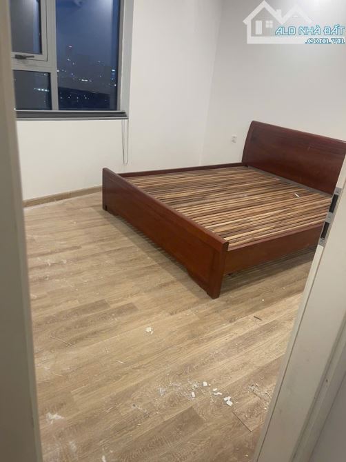 CẦN CHO THUÊ NHÀ 360 GIẢI PHÓNG TẦNG 29 NHÀ RỘNG 96m2