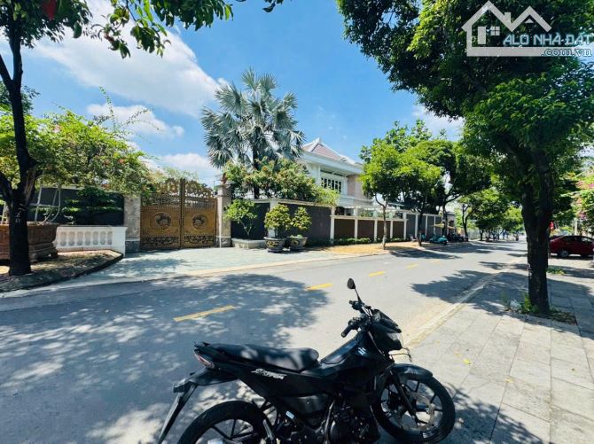 Bán Đất Mặt Tiền Công Lý,Bình Thọ,Thủ Đức DT:810m2(16,7mx50m) Fuul Thổ Cư-Giá 65 Tỷ TL