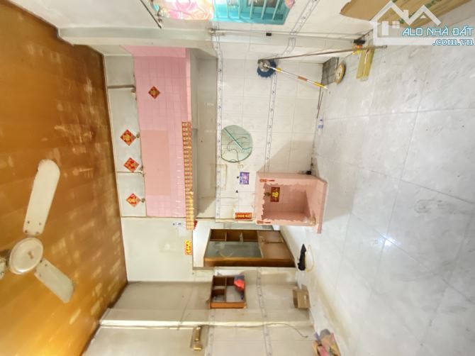 Nhà sát MT Bông Sao, Dt 4x8 1lầu shr hiện hữu giá 2.85tỷ.