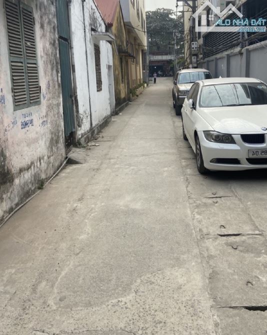 Hoàng tăng bí 85m- chỉ hơn 12 tỷ.  Ô tô tránh, mặt tiền rộng, gần nhiều trường - XÂY CCMN