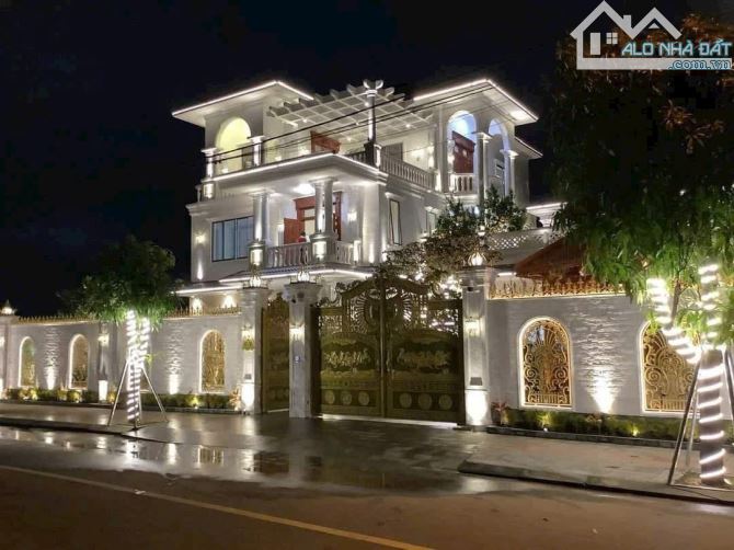 Biệt Thự Vũ Thành Năm - Hòa Xuân. Đà Nẵng