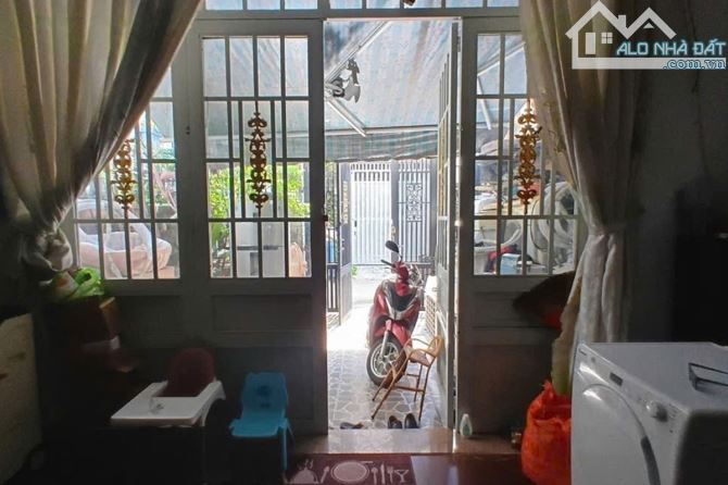 Bán nhà hẻm xe hơi, Thạnh Lộc 38, Quận 12, 81 m² (5.1m x 17m), 4 phòng - Giá 4.85 tỷ TL
