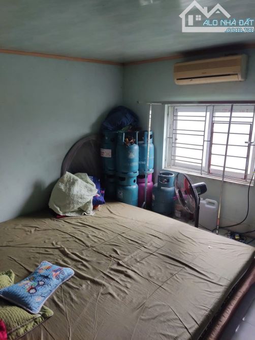 Bán nhà 1,5 tầng ngõ ô tô sân cổng Trang Quan An Đồng