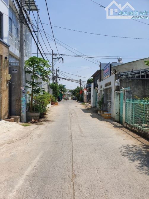 Nhà đẹp Võ Văn Hát - Xe Hơi Ngủ Nhà - 60m2 - Đường Rộng 6M - Giá nhỉnh 6 Tỷ.