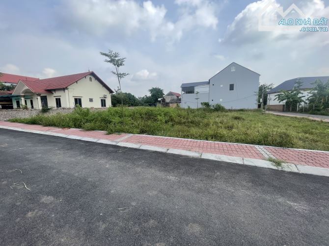🔥Bán 105m/mt5 cực đẹp Kim Anh ( Thắng Hữu Minh Trí Sóc Sơn) đường thông Oto tránh💥💥💥