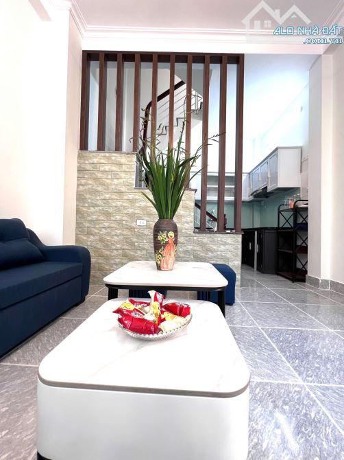 🌟CỰC PHẨM NGUYỄN SƠN LB,DT102M2, MT7.4M,TỌA ĐỘ ĐẸP,Ô TÔ ĐỖ CỬA,LÔ GÓC,KINH DOANH,GIÁ16.XT