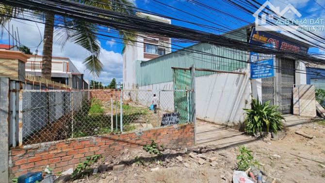 BÁN ĐẤT MẶT TIỀN ĐƯỜNG HOÀNG QUỐC VIỆT , GẦN HỒ BƠI HÙNG QUÂN