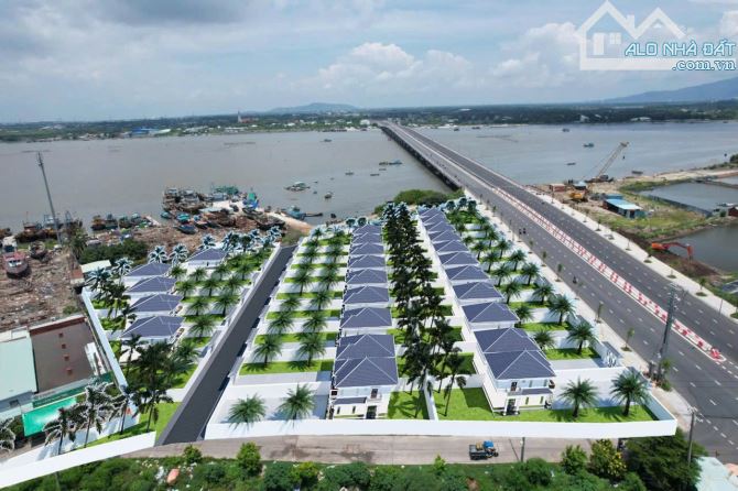 BÁN ĐẤT MẶT TIỀN ĐƯỜNG VEN BIỂN, NGAY CHÂN CẦU CỬA LẤP_ ĐẤT CÓ THỔ CƯ, XÂY DỰNG NGAY!