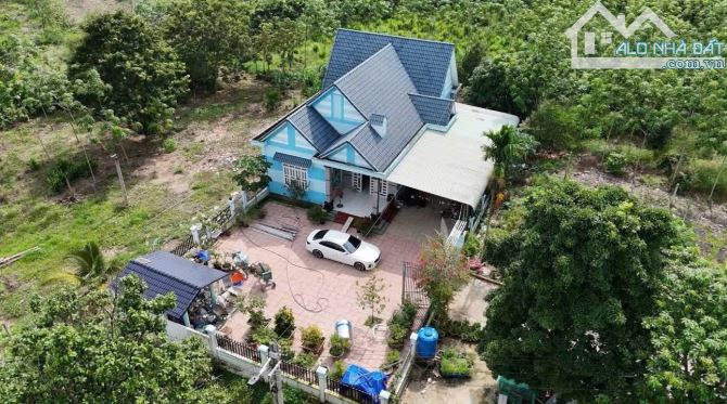 Nhà Vườn Nghỉ Dưỡng rộng 3125m2 thổ cư 200m2, Có Vườn Cây Trái, Sân Vườn Rộng