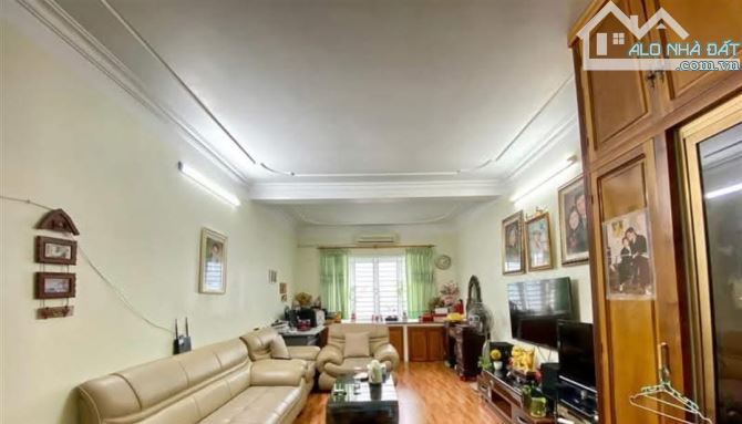 🛖: bán nhà 4 tầng, Vạn Mỹ, P. Vạn Mỹ, Ngô Quyền ,DT67m2, đường 10m 💸:6,3 tỷ (dc02)