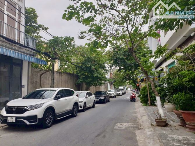 Siêu hiếm - Bán đất mặt tiền đường Lương Thế Vinh, sát Võ Văn Kiệt, gần biển, DT 135m2