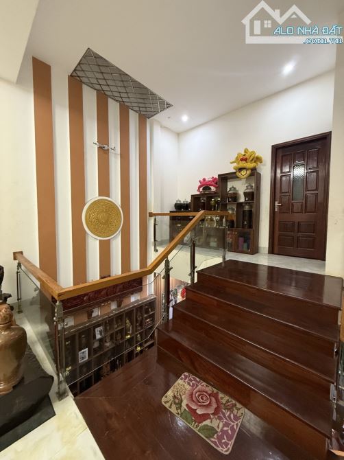 BÁN GẤP BIỆT THỰ DƯƠNG ĐÌNH NGHỆ - KHU PHỐ HÀN QUỐC - NHÀ 2 TẦNG 120m2 6*20 CHỈ 22.x tỷ
