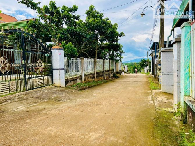BÁN NHÀ TRUNG TÂM LỘC AN BẢO LÂM 2. GẦN QL20