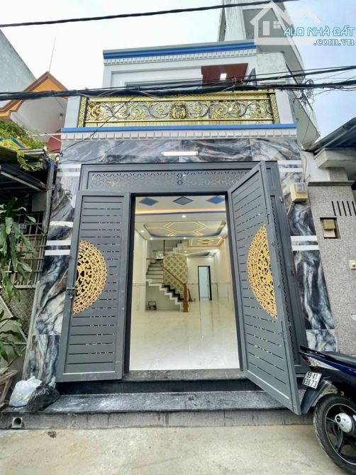 Nhà mới đẹp Lê Văn Qưới, 60m2, 3 tầng , hẻm xe hơi 7m, giá chỉ nhỉnh 5tỷ