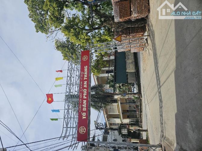Đất đẹp An Thắng Biên Giang, Ô tô đỗ sát đất