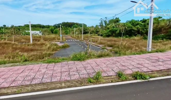 ĐỒNG TIẾN – ĐỒNG PHÚ – BÁN ĐẤT 189M² – Ô TÔ – KINH DOANH – GIÁ ĐẦU TƯ 6 TỶ