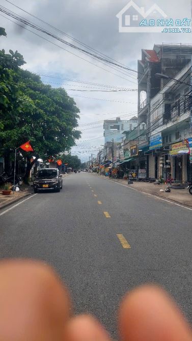 BÁN ĐẤT D11 – KDC VIỆT SING, AN PHÚ – THUẬN AN (MẶT TIỀN ĐƯỜNG CHỢ) 300m2