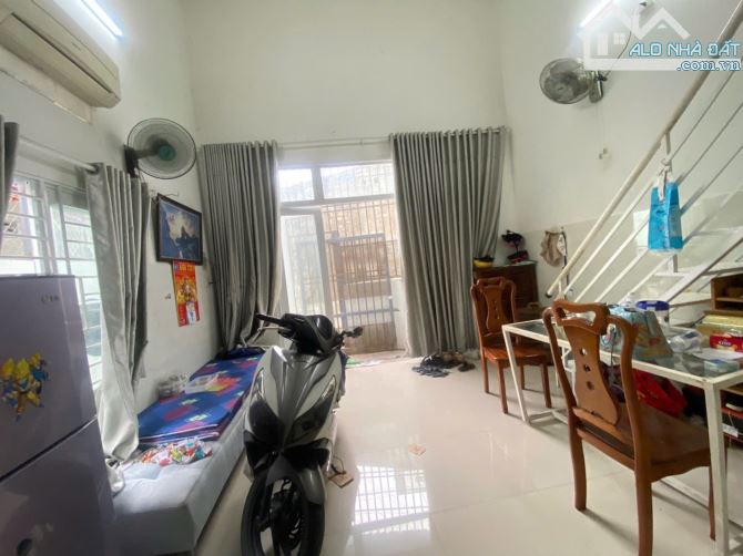 Hiếm, Nhà Gần Biển, 77m2, Full Nội Thất - Chỉ 3 Tỷ