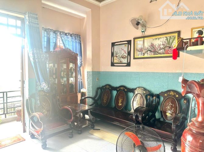 Bán  cặp nhà 231m2 tc 100% gần siêu thị go bigc  hai bà trưng