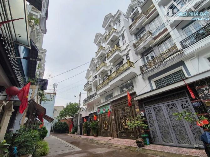 BÁN NHÀ HẺM 8M TRƯƠNG THỊ HOA,5 TẦNG, 60M2, NHỈNH 7 TỶ
