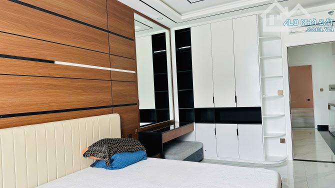CĂN NHÀ GẦN CÔNG VIÊN, HỒ BƠI RẤT THÍCH HỢP ĐỂ Ở, GÓI 8 MỸ GIA