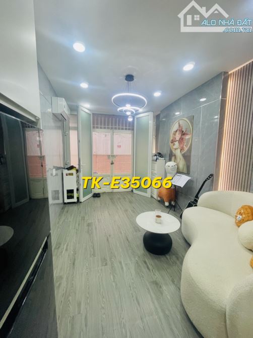 LÝ CHÍNH THẮNG - CÁCH MẶT TIỀN 70M_4 TẦNG BTCT_3 PN_TẶNG NỘI THẤT_4.x_TỶ