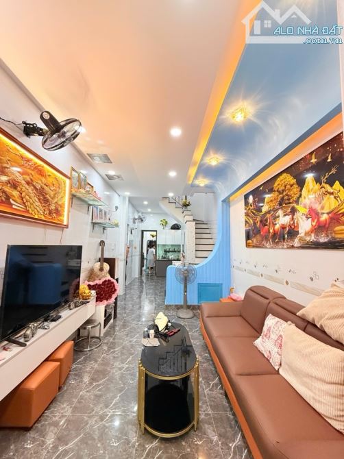 SIÊU PHẨM GÓC 2MT HXH 45M2 TRƯỜNG CHINH NGAY PANDORA 2 TẦNG NỞ HẬU TÀI LỘC CHỈ HƠN 6 TỶ XÍ