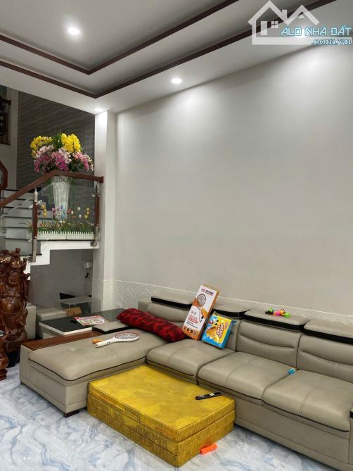 Bán nhà 2 tầng 3PN, 90 m2, gần Bến xe Đà Nẵng, gần chợ Hoà An, Hoà An16, Cẩm Lệ, 5.5 tỷ