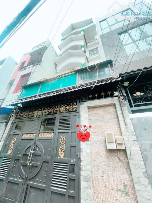 BÁN NHÀ PHẠM VĂN BẠCH SÁT VÁCH SÂN BAY 5 TẦNG 110M2 NGANG 5.2 DÒNG TIỀN 55TR GIÁ 12.X TỶ