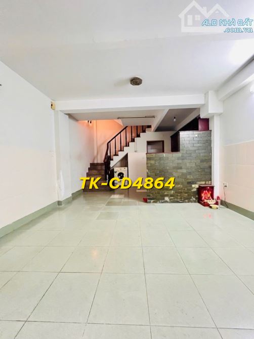 SMT TRƯỜNG SA - SỔ VUÔNG ĐẸP - 4X8M - TRÊT_LỬNG_2 LẦU CÓ BAN CÔNG - NHỈNH_5_TỶ