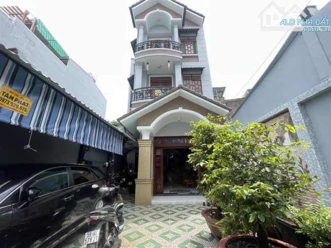 Bán biệt thự ngay Thống Nhất, phường 11, Gò Vấp, 170m2, ngang 7m, 3 tầng, giá 21 tỷ