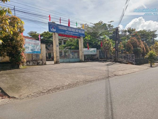 10x39m 100m thổ cư mặt tiền Bảo Lộc. gần trường 1,2