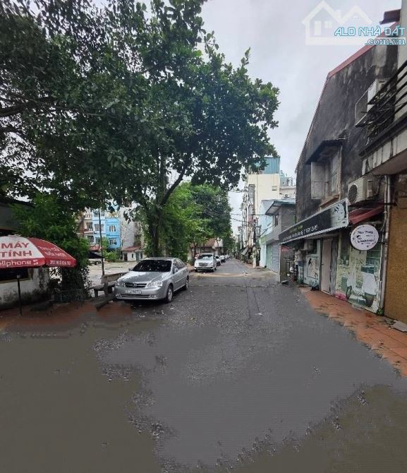 Nhà 2mặt ngõ - đường mênh mông thông thoáng - ô tô đua - kinh doanh, VP...