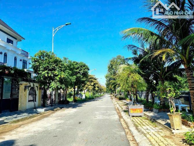 Bán nền biệt thự mini (7x24,5) full thổ sổ sẵn -khu đô thị ven sông cách Vạn Phúc 4km
