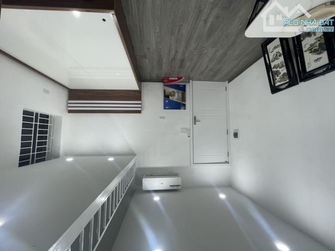 Bán nhà trong ngõ phố Văn Chương , nhà đẹp ở luôn