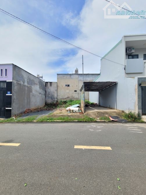 Bán đất 5.2x11m, KDC Hoàng Nam Tân Bình p. Tân Bình gần chợ Phú An