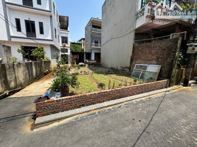 🔥LÔ GÓC 2 MẶT THOÁNG 79M² - Ô TÔ VÀO ĐẤT - KHU DÂN TRÍ CAO - HẠ TẦNG ĐẸP - VĨNH NGỌC, ĐÔN