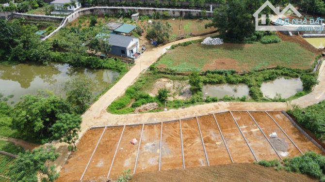 BÁN LÔ ĐẤT VIEW HỒ DT 85M CÁCH HÀ ĐÔNG 50KM