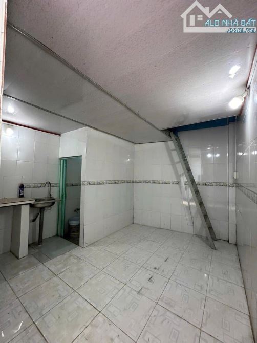 5.4TỶ- NHÀ 3 TẦNG 50M2 - HẺM XE HƠI LÊ VĂN VIỆT- TNPA