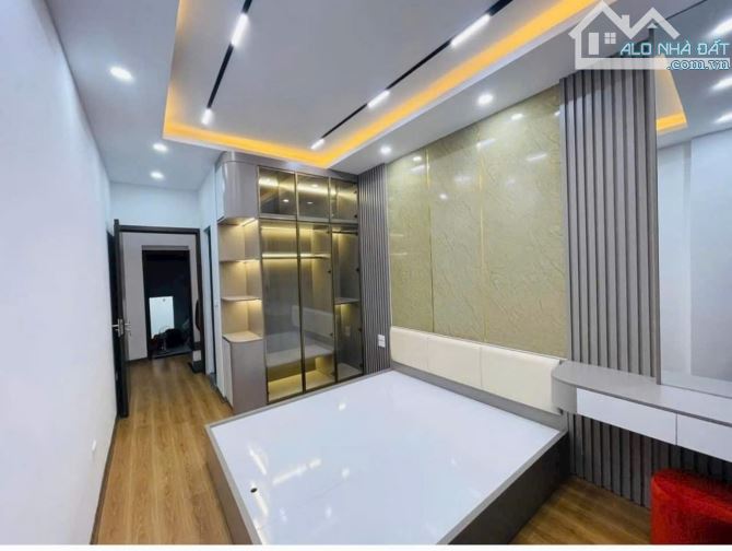 Bán nhà 2 tầng, thôn Giai Lạc, Quang Minh, TP Hà Nội. Nhà đẹp ở được luôn, tiện ích bạt