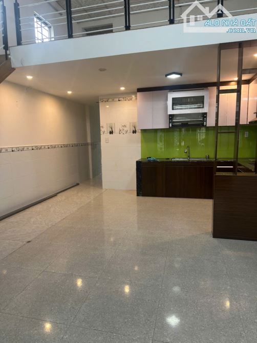 🇻🇳NHÀ GÁC LỮNG 3PN ĐƯỜNG CHƠN TÂM, HÒA MINH