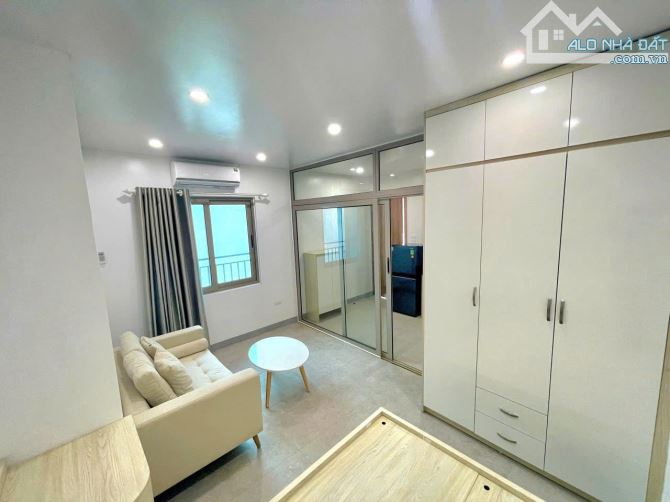 DÒNG TIỀN VIP – CẦU GIẤY 65m², 6 TẦNG, THANG MÁY, GIÁ 22.5 TỶ – THU ~1 TỶ/NĂM + LÃI VỐN