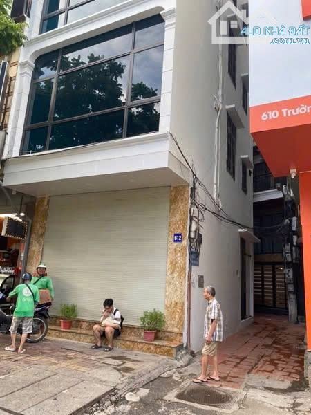 Cho Thuê Tòa Nhà 6 Tầng 70m² Mặt Tiền 7m –  Khuất Duy Tiến, Thanh Xuân – Giá 70 Triệu/T