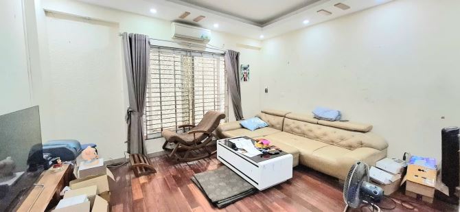 BÁN NHÀ DOÃN KẾ THIỆN – CẦU GIẤY – VỊ TRÍ HIẾM – TIỆN ÍCH NGẬP TRÀN