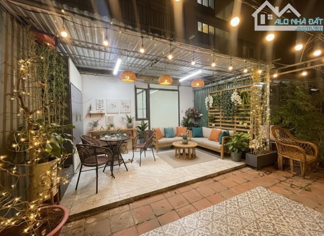 HIẾM-Chung cư Đền Lừ, 2PN + 2WC, DT 100m2 đủ nội thất, cực đẹp thoáng. Chỉ 4,25 tỷ