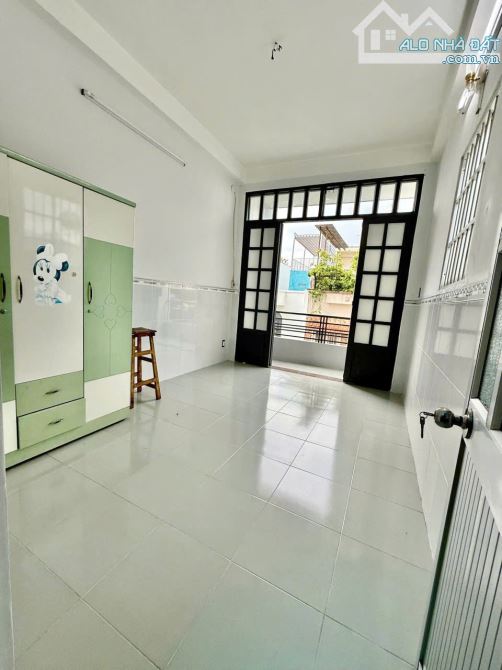 Nhà Bán hẻm thông xe Tải đậu sát nhà Đường Nguyễn Duy P10 Q8
