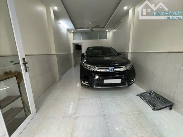 BÁN GẤP! NHÀ HXT PHAN ĐÌNH PHÙNG PN - NỞ HẬU - THU NHẬP 200TR/NĂM - CHỈ 7.8 TỶ!