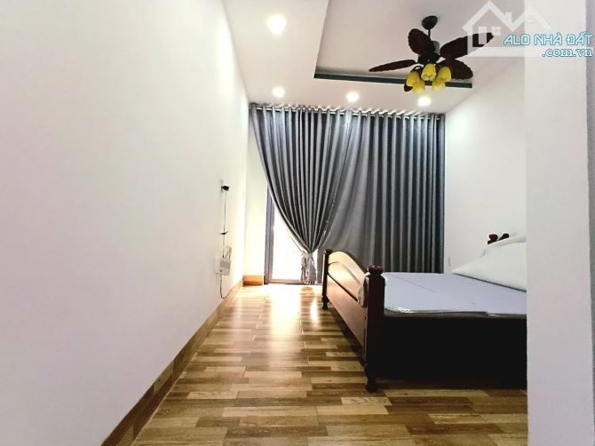 ✨ CƠ HỘI HIẾM CÓ: BÁN GẤP NHÀ TRẦN NHÂN TÔN Q5 - NỘI THẤT ĐẸP LUNG LINH - GIÁ CHỈ 11 TỶ!
