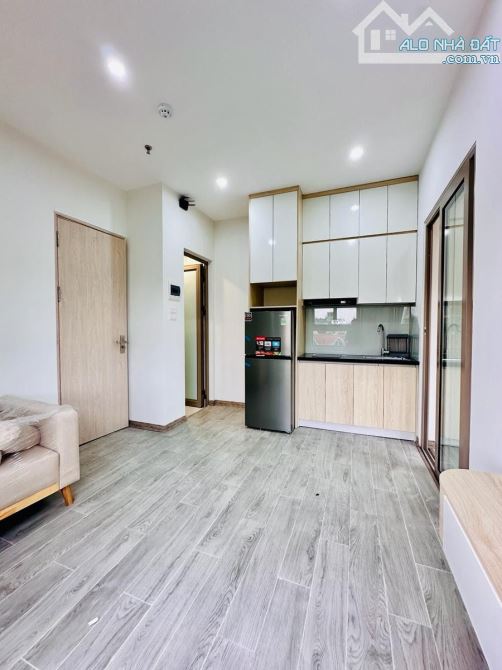 Mặt phố ,lô góc Nguyễn Trãi 58/60m 6T 20,5 tỷ ôtô tải đỗ ,dòng tiền.